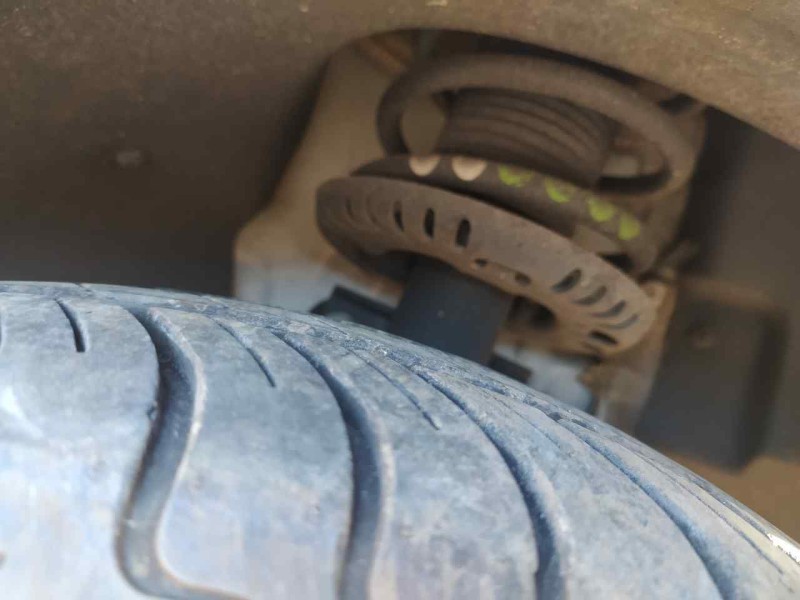 Recambio de amortiguador delantero izquierdo para volkswagen polo (6c1) edition bmt referencia OEM IAM 6R0413031AK  