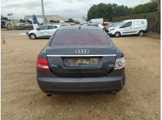 AUDI A6 BERLINA (4F2)