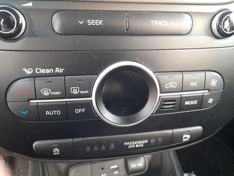 Recambio de mando climatizador para kia soul ii (ps) 1.6 gdi referencia OEM IAM 97250B2DK1CA  