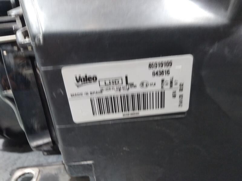 Recambio de faro izquierdo para seat ibiza (6j5) stylance referencia OEM IAM 6J1941005D 89319109 Valeo