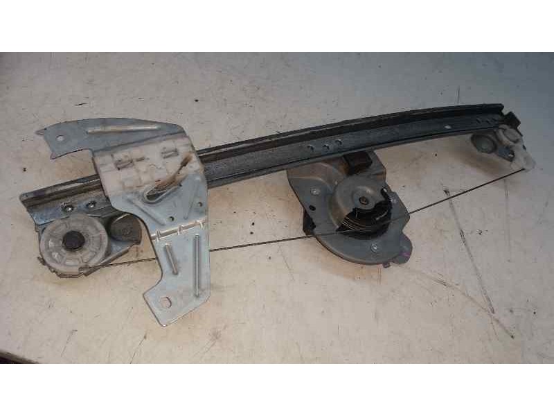 Recambio de elevalunas delantero izquierdo para toyota aygo (kgb/wnb) connect referencia OEM IAM  2 PINS ELECTRICO