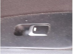 MANDO ELEVALUNAS DELANTERO DERECHO 93575B2000CA 