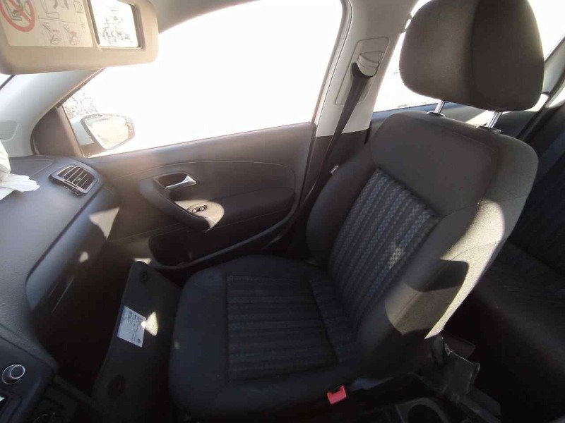 Recambio de asiento delantero derecho para volkswagen polo (6c1) edition bmt referencia OEM IAM   C/ AIRBAG