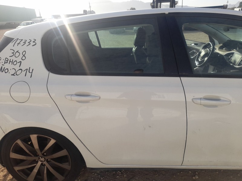 Recambio de puerta trasera derecha para peugeot 308 ii (lb_, lp_, lw_, lh_, l3_) 1.6 bluehdi 120 referencia OEM IAM 9802165580  