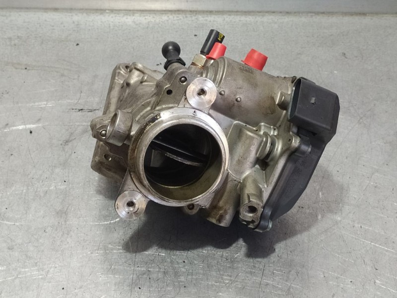 Recambio de caja mariposa para seat leon st (5f8) 2.0 tdi referencia OEM IAM 04L128063T A2C94859900 