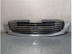 REJILLA DELANTERA 5311187424 TOCADA