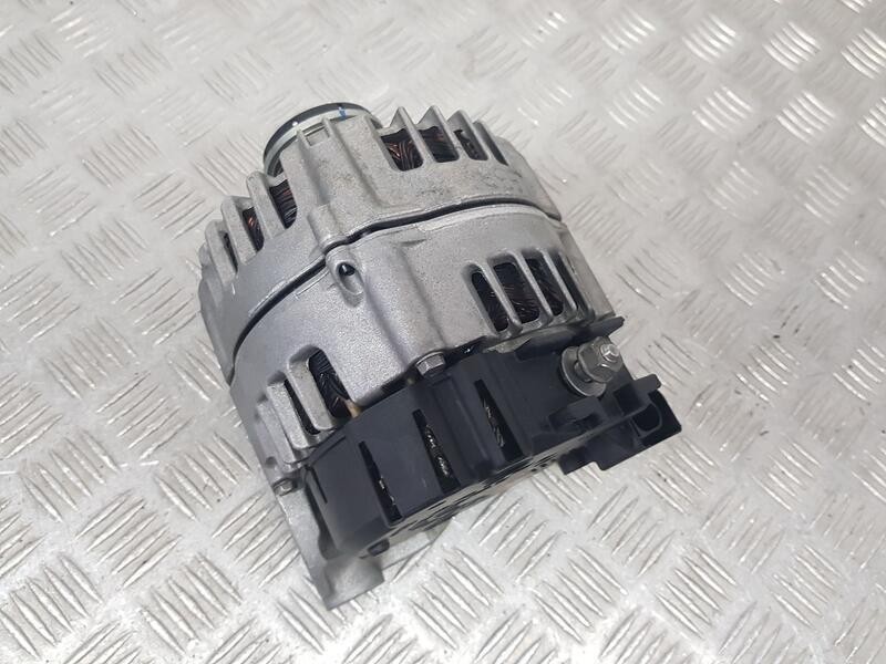 Recambio de alternador para bmw serie 3 lim. (f30) 318 d referencia OEM IAM 8519890  