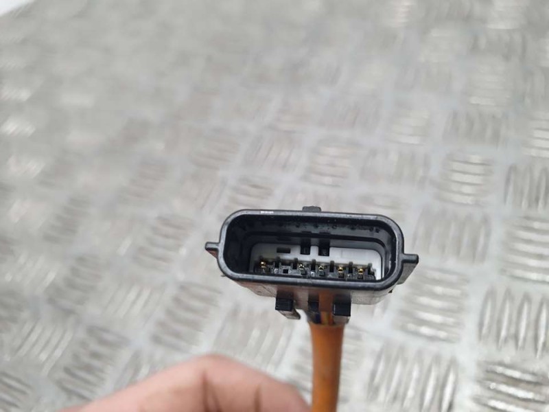 Recambio de sonda lambda para dacia sandero stepway referencia OEM IAM 226930618R  