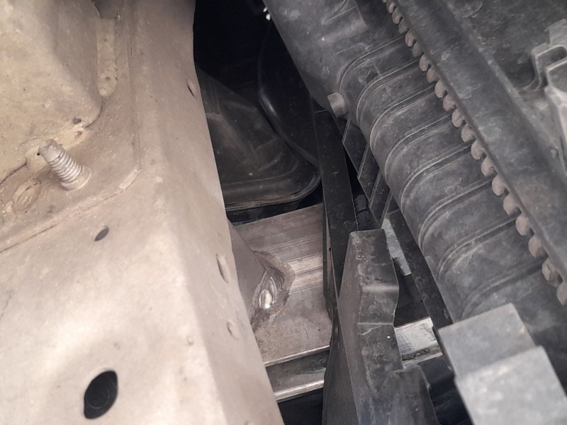 Recambio de refuerzo paragolpes delantero para peugeot 308 ii (lb_, lp_, lw_, lh_, l3_) 1.6 bluehdi 120 referencia OEM IAM 96773