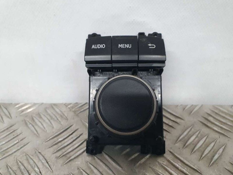 Recambio de mando multifuncion para lexus is 300h referencia OEM IAM 8478053240  