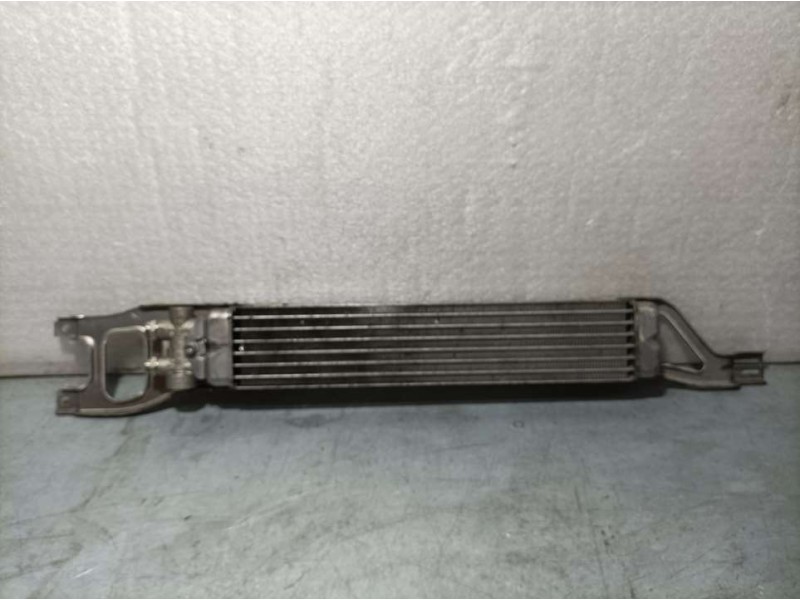 Recambio de radiador aceite para mercedes-benz clase b (w245) 200 cdi (245.208) referencia OEM IAM A1695000200 C727006 BEHR