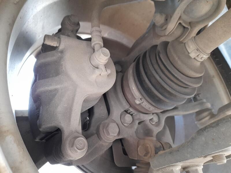 Recambio de mangueta delantera derecha para kia soul ii (ps) 1.6 gdi referencia OEM IAM 51716B2050  