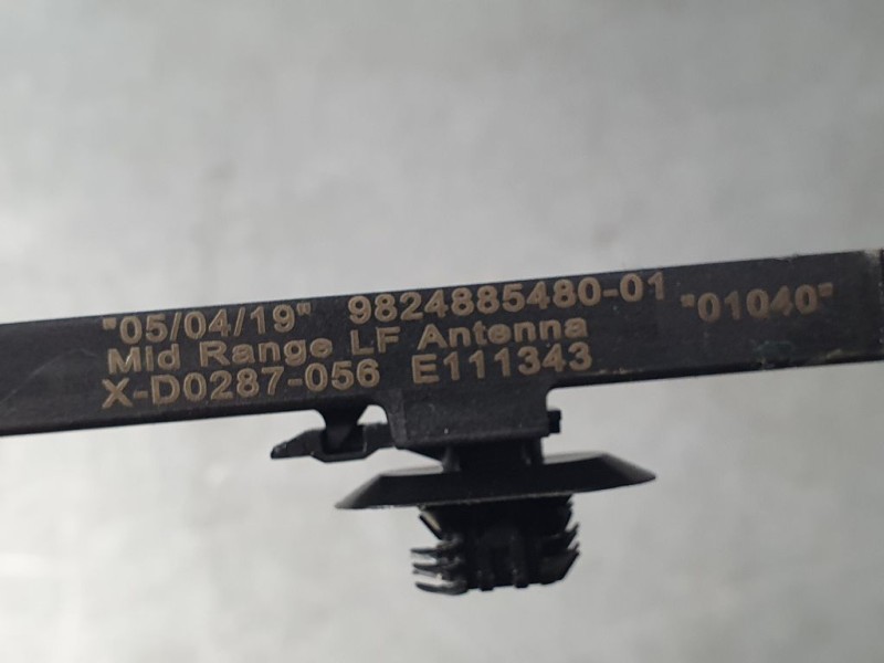 Recambio de modulo electronico para peugeot 208 (p2) active referencia OEM IAM 9824885480  