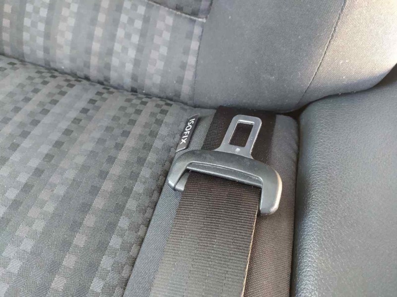 Recambio de cinturon seguridad trasero derecho para volkswagen polo (6c1) edition bmt referencia OEM IAM 6C0857806  