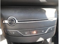 Recambio de sistema audio / radio cd para peugeot 308 ii (lb_, lp_, lw_, lh_, l3_) 1.6 bluehdi 120 referencia OEM IAM 96777664ZD