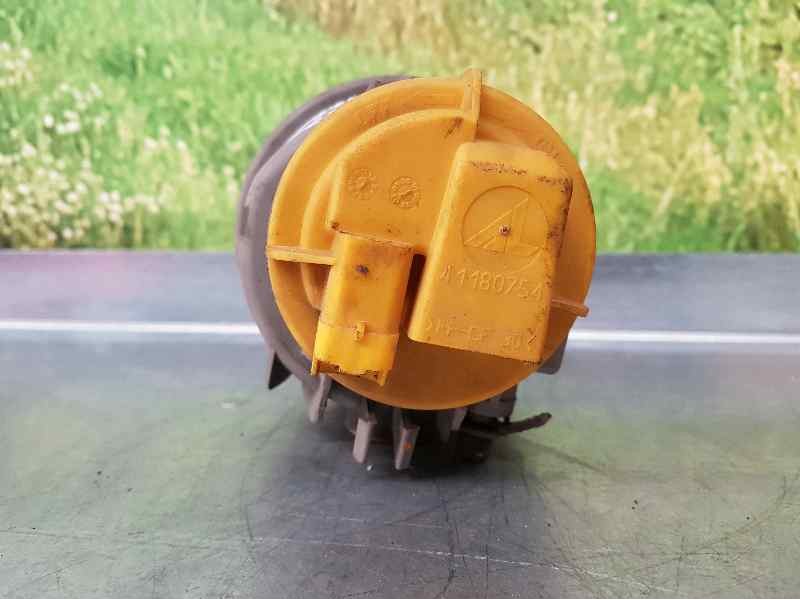 Recambio de faro antiniebla izquierdo para citroën c3 1.4 hdi sx plus referencia OEM IAM 9648947780  