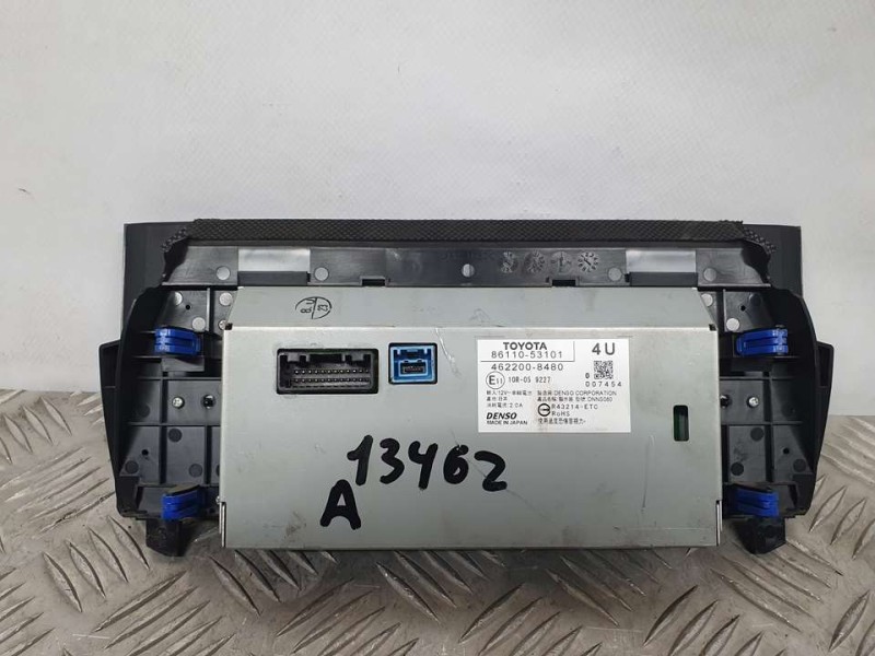 Recambio de sistema navegacion gps para lexus is 300h referencia OEM IAM 8611053101 4622008480 DENSO