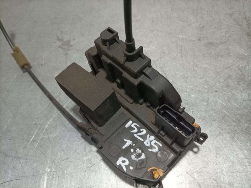 Recambio de cerradura puerta trasera derecha para renault grand modus authentique referencia OEM IAM 3109H  ELECTRICA 6 PINS