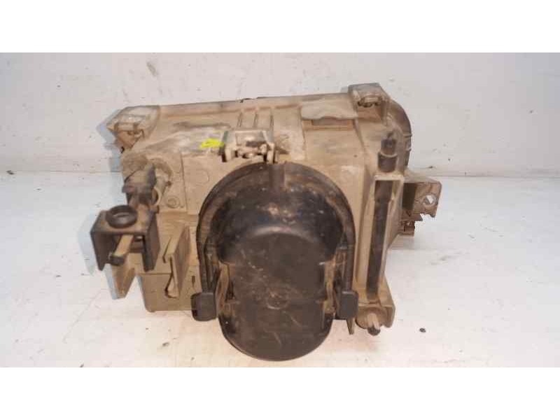 Recambio de faro izquierdo para renault clio i fase i+ii (b/c57) 1.2 alize referencia OEM IAM   TOCADO