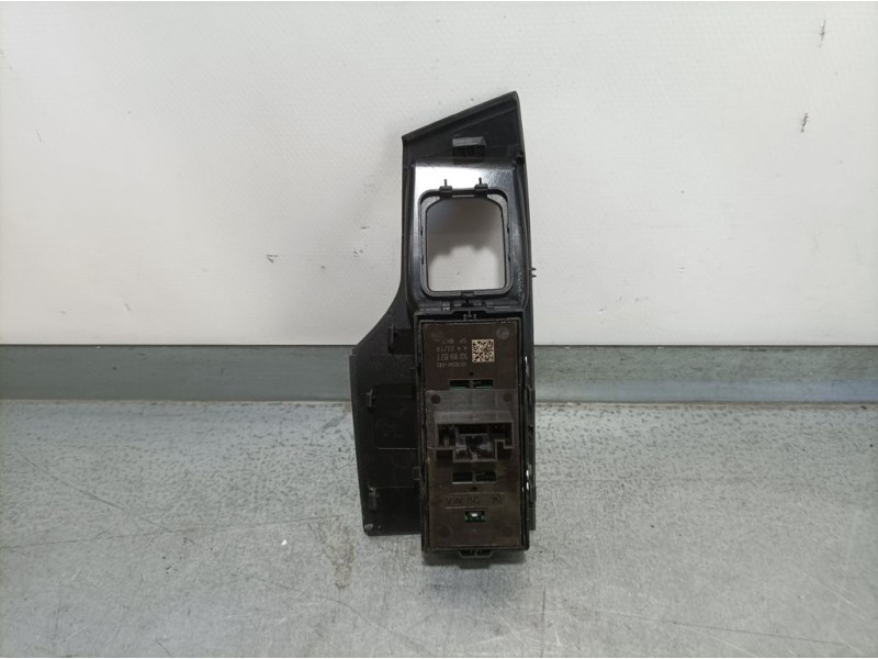 Recambio de mando elevalunas delantero izquierdo para seat ibiza (kj1) style referencia OEM IAM 5G0959857F 1013034104S 