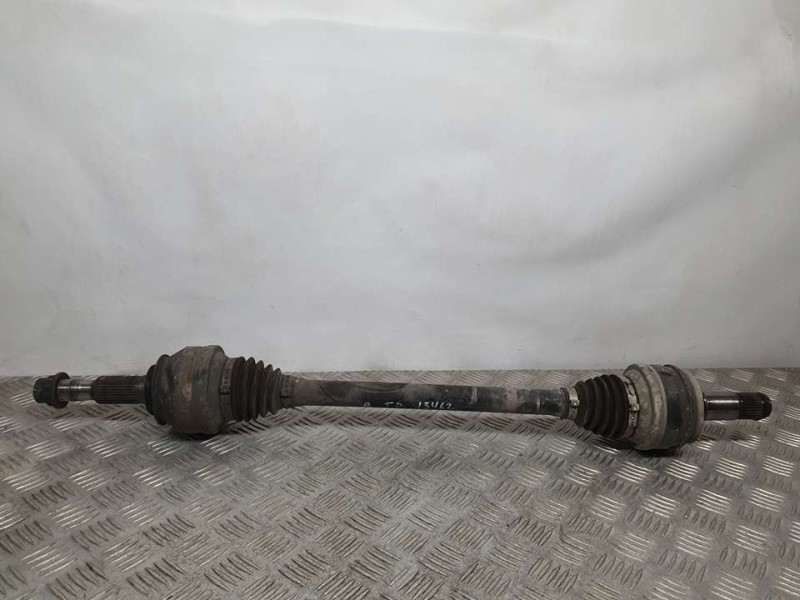 Recambio de transmision trasera derecha para lexus is 300h referencia OEM IAM SIN REF  