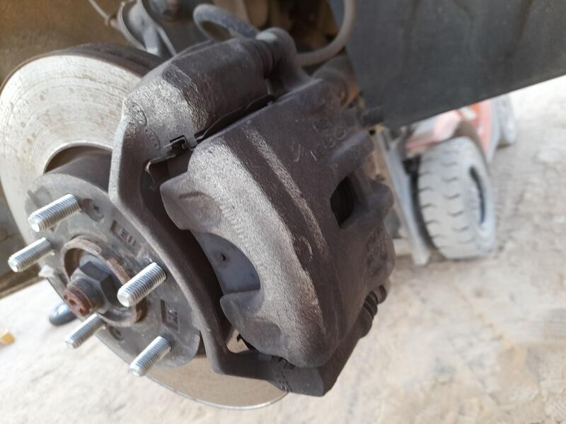 Recambio de pinza freno delantera derecha para kia soul ii (ps) 1.6 gdi referencia OEM IAM 58190B2A10  