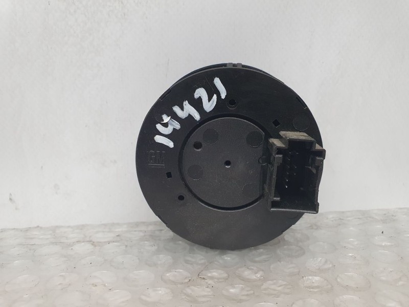 Recambio de mando luces para opel corsa d catch me referencia OEM IAM 13249397 241894 TRW