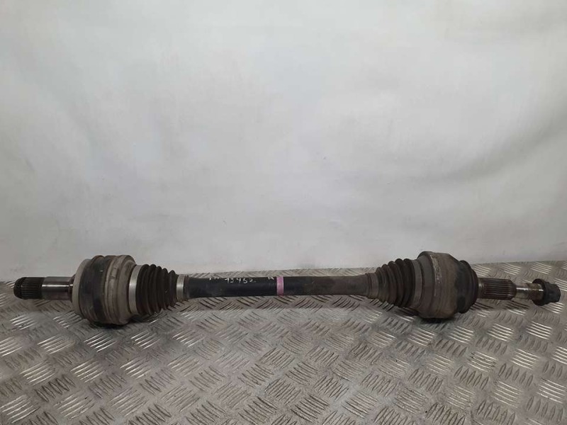 Recambio de transmision trasera izquierda para lexus is 300h referencia OEM IAM SIN REF  