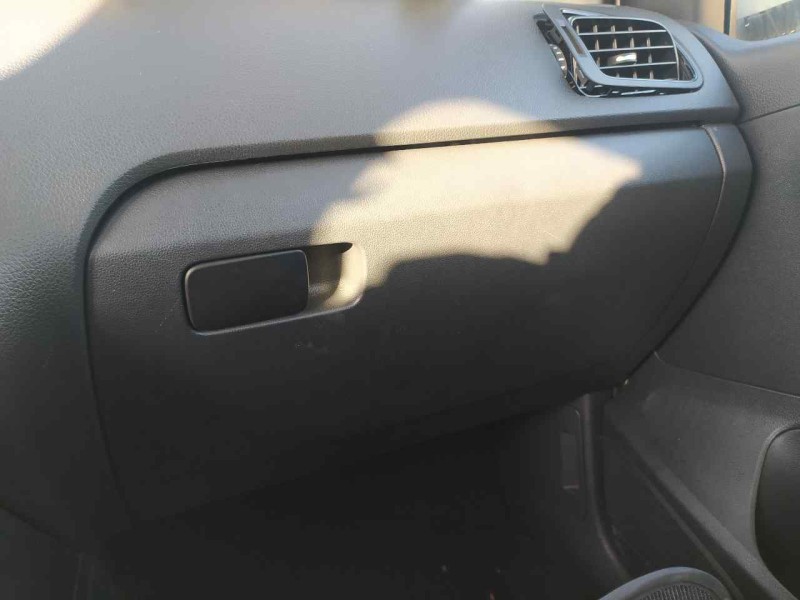 Recambio de guantera para volkswagen polo (6c1) edition bmt referencia OEM IAM 6R1857101M  