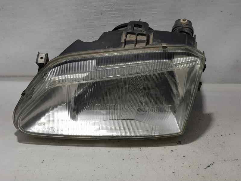 Recambio de faro izquierdo para renault megane i classic (la0) 1.6e alize referencia OEM IAM   PATA ROTA