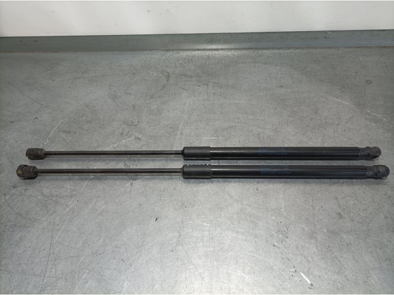 Recambio de amortiguadores maletero / porton para seat ibiza (kj1) style referencia OEM IAM 6F082755003S  PAREJA