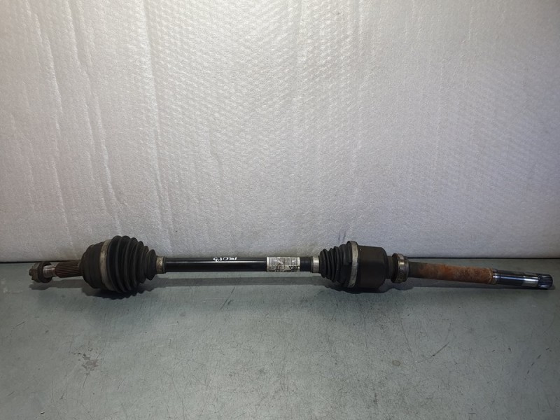 Recambio de transmision delantera derecha para citroën berlingo live m referencia OEM IAM 9820471180 8PQ37 3939988