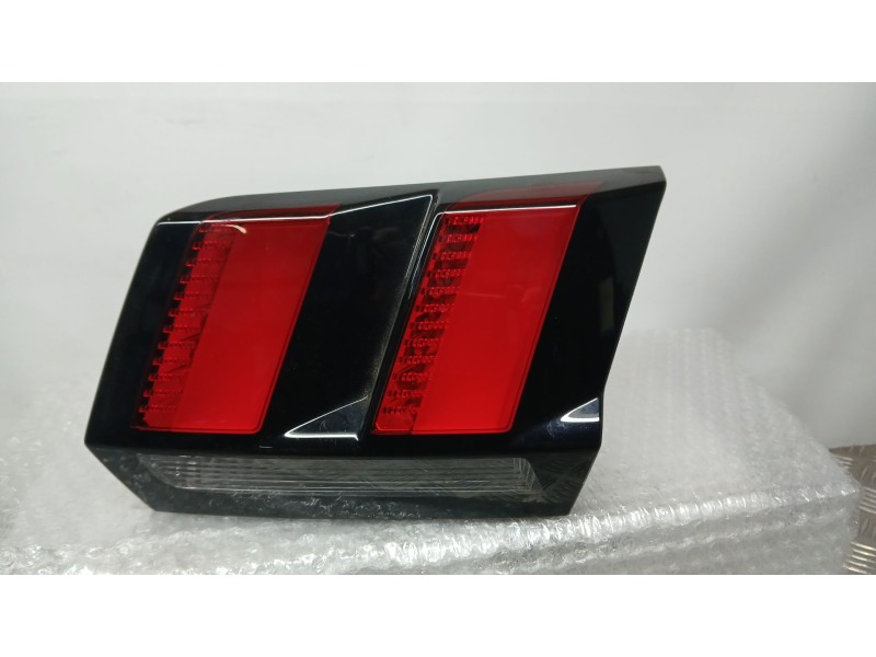 Recambio de piloto trasero derecho interior para peugeot 3008 ii suv (mc_, mr_, mj_, m4_) 1.2 thp/ puretech 130 (mrhnsm, mrhnsu,