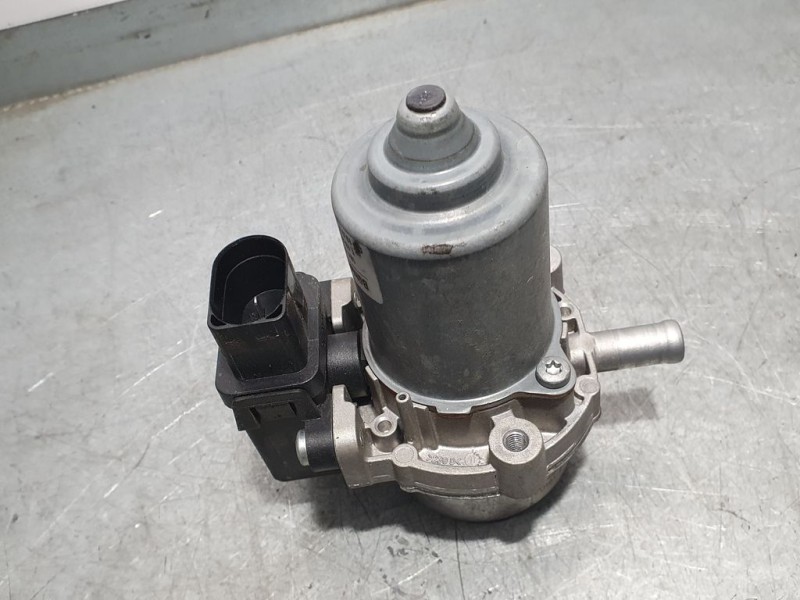 Recambio de depresor freno / bomba vacio para seat toledo (kg3) style referencia OEM IAM 1J0612181D HL000857010 HELLA ELECTRICO