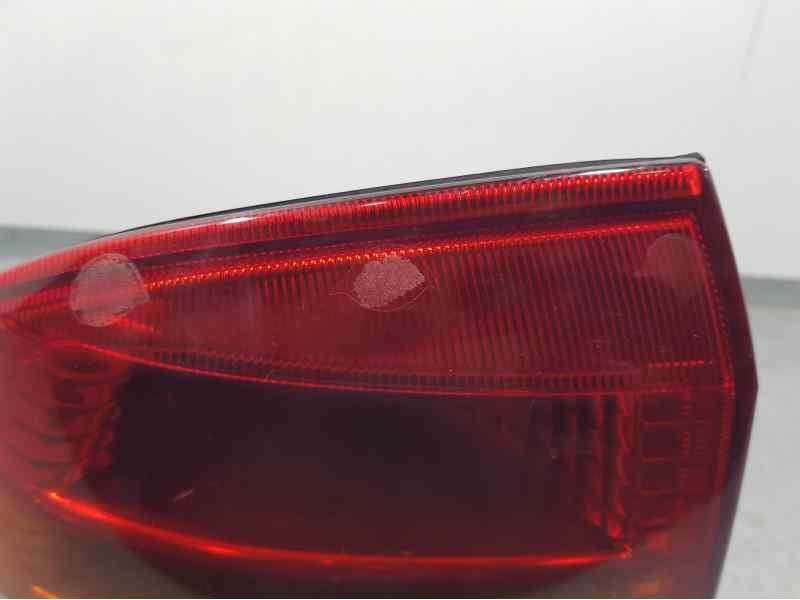 Recambio de piloto trasero izquierdo para opel astra g berlina club referencia OEM IAM 13110929  TOCADO