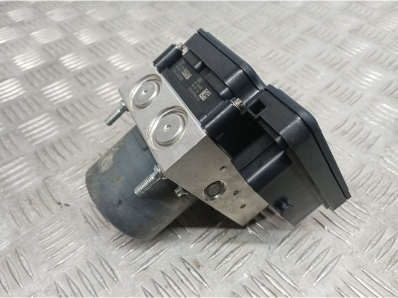 Recambio de abs para citroën c3 feel referencia OEM IAM 3557994 970025 BOSCH