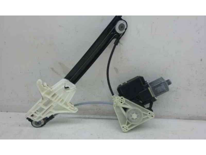 Recambio de elevalunas trasero derecho para volkswagen polo (6c1) comfortline bluemotion referencia OEM IAM 6R0959812AA 5 PINS E