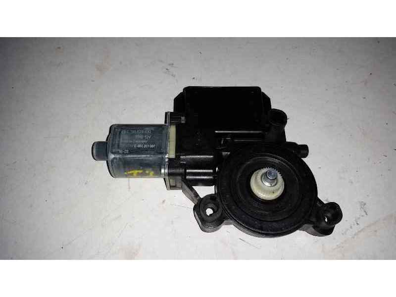 Recambio de motor elevalunas trasero izquierdo para volkswagen polo (6c1) comfortline bluemotion referencia OEM IAM  5 PINS ELEC