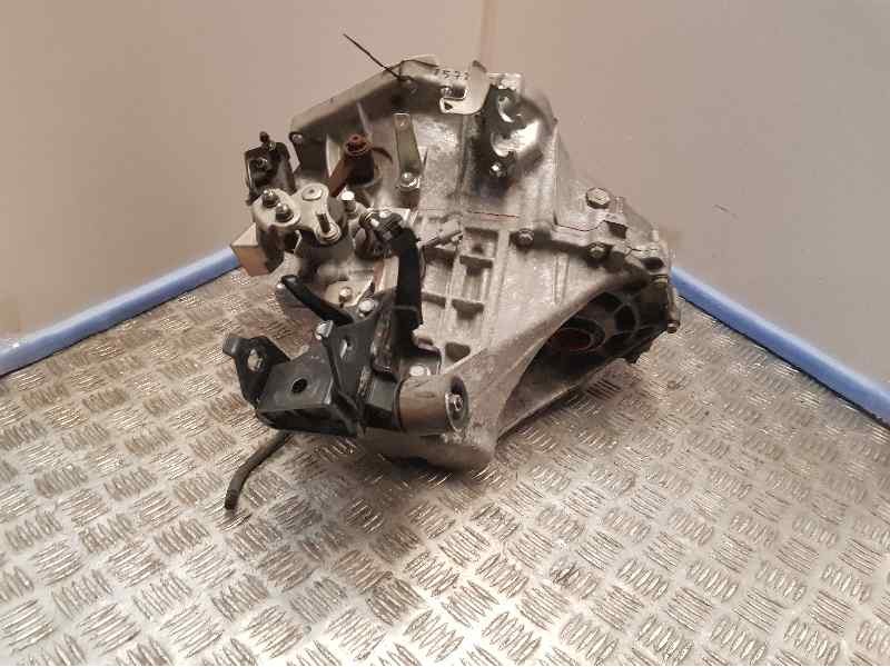 Recambio de caja cambios para toyota yaris active referencia OEM IAM 331110D030 20TT062578868 5VELOCIDADES