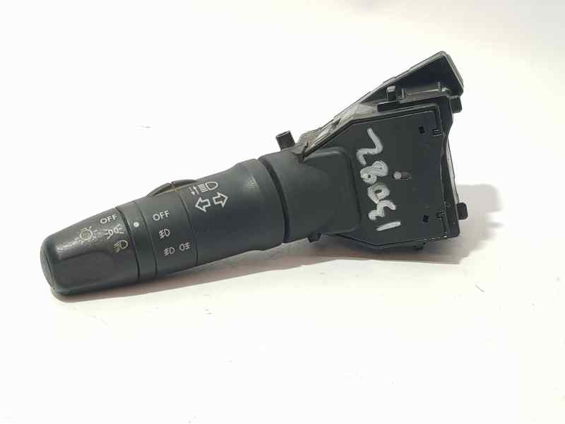 Recambio de mando luces para nissan terrano/terrano.ii (r20) sport referencia OEM IAM 25540AV600  