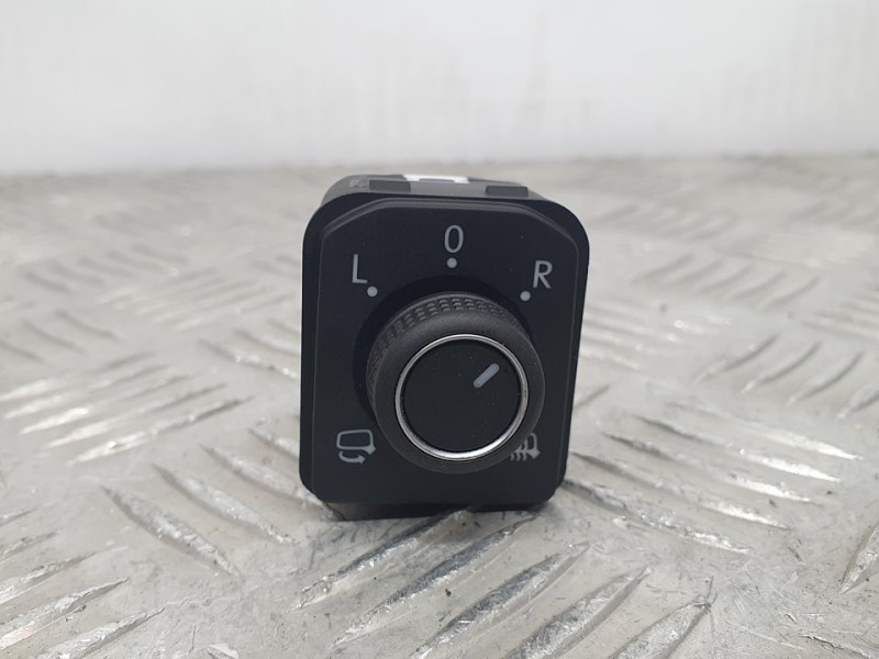 Recambio de mando retrovisor para volkswagen polo advance referencia OEM IAM 2G0959565E 177657 