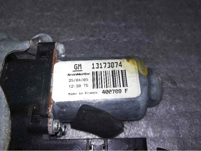 Recambio de elevalunas delantero derecho para opel corsa c 1.3 16v cdti cat (z 13 dt / ln9) referencia OEM IAM 400709F 6 PINS EL
