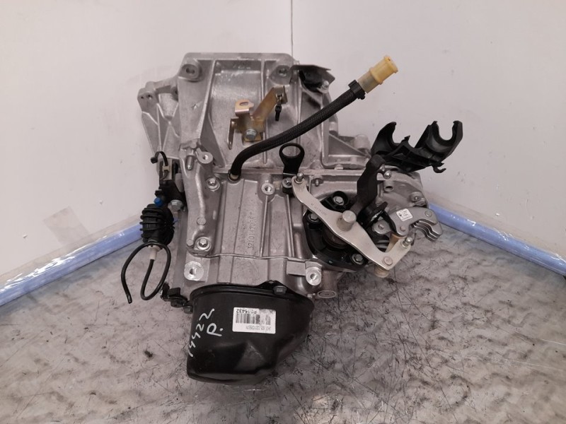 Recambio de caja cambios para renault clio v business referencia OEM IAM JH3925 R015432 5VELOCIDADES