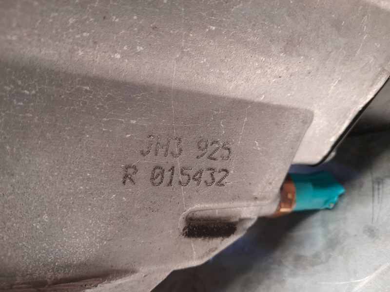 Recambio de caja cambios para renault clio v business referencia OEM IAM JH3925 R015432 5VELOCIDADES