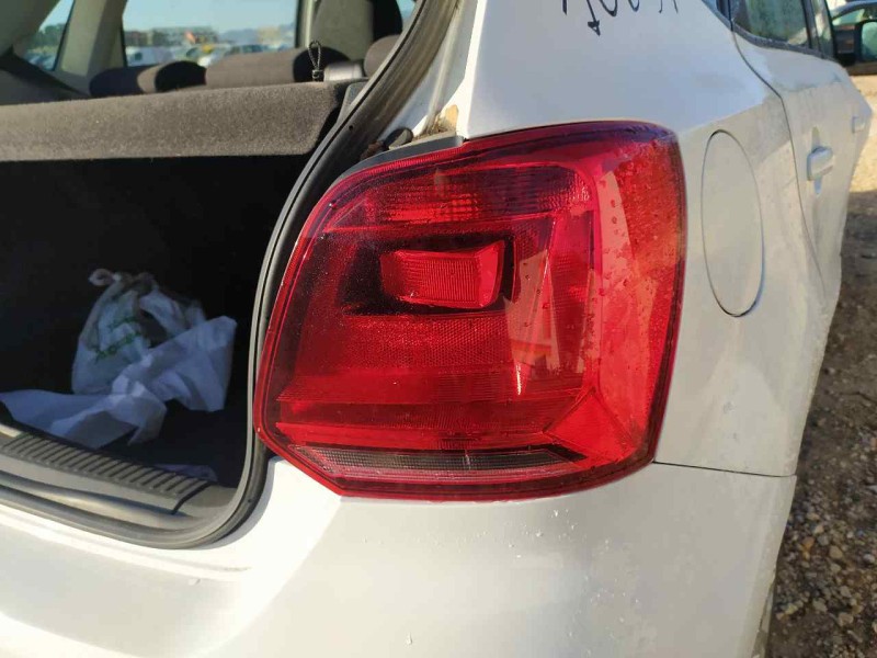 Recambio de piloto trasero derecho para volkswagen polo (6c1) edition bmt referencia OEM IAM 6C0945096K  