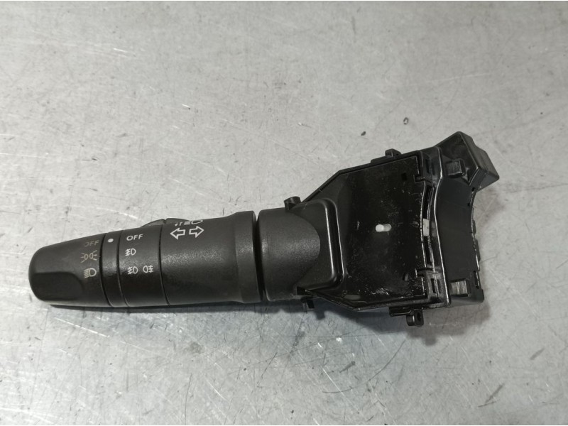 Recambio de mando luces para nissan almera (n16/e) acenta referencia OEM IAM 25540AV600  