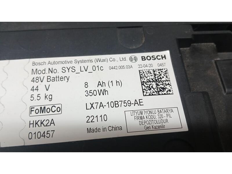 Recambio de bateria para ford focus st-line referencia OEM IAM LX7A10OB759AE BOSCH 044200503A