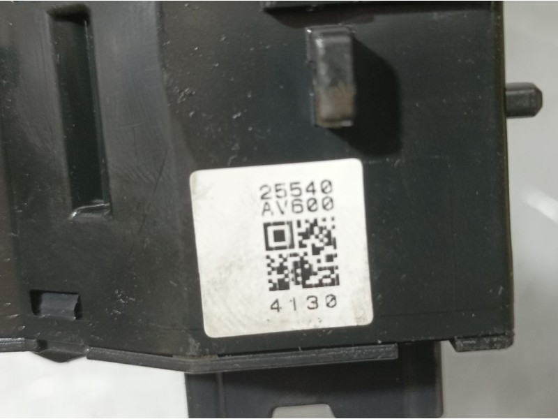 Recambio de mando luces para nissan almera (n16/e) acenta referencia OEM IAM 25540AV600  