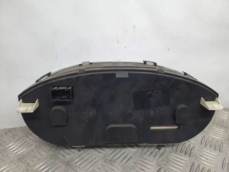 Recambio de cuadro instrumentos para lancia musa (184) platino referencia OEM IAM 6JSCRLI9H  PATA ROTA