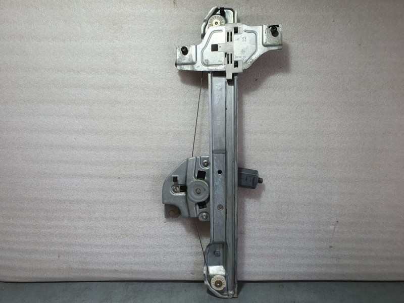 Recambio de elevalunas delantero izquierdo para citroën c3 feel referencia OEM IAM 9813093280  ELECTRICO 2 PINES